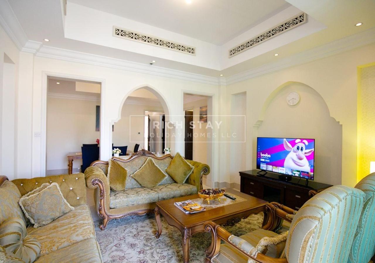 Incredible 2Br Apartment, Downtown With Burj & Dubai Mall View By Rich Stay المظهر الخارجي الصورة